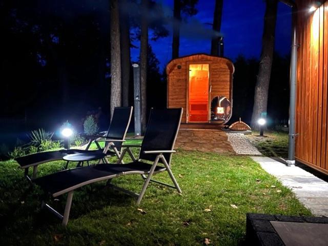 Mazurski Dom Nad Jeziorem & Sauna By Downtown Holiday home