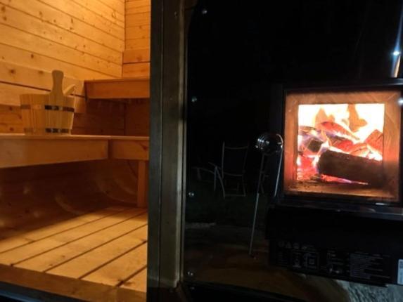 Mazurski Dom Nad Jeziorem & Sauna By Downtown Holiday home *